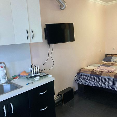 Ferienwohnung Dirsi Tbilisi Exterior foto
